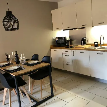 Apartment 10 Rue De La Rampe *